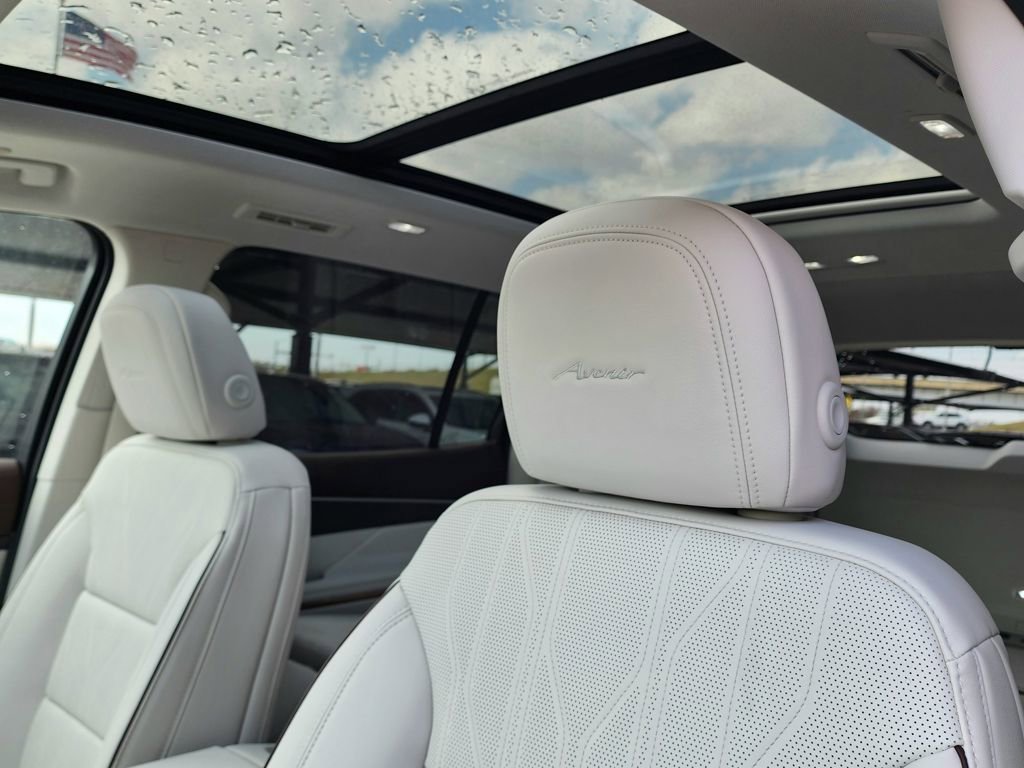 2026 Buick Enclave Avenir - Photo 17