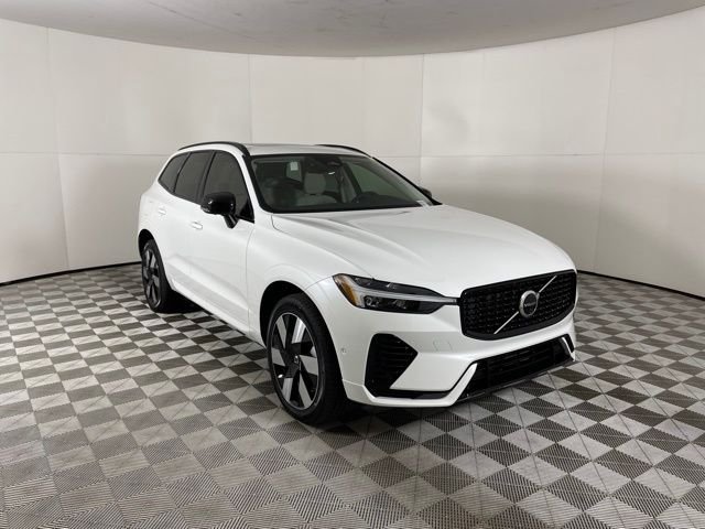 Certified 2024 Volvo XC60 Plus with VIN YV4H60DL0R1924402 for sale in Phoenix, AZ