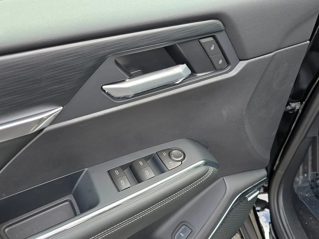 New 2026 Ebony Twilight Metallic GMC Elevation image 13