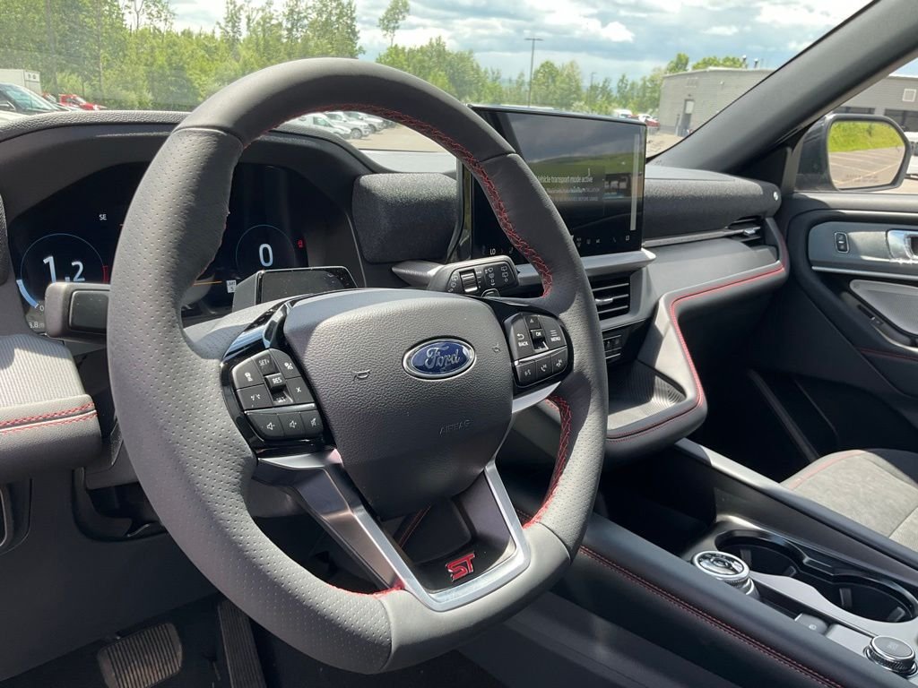 New 2026 Agate Black Metallic Ford ST image 13