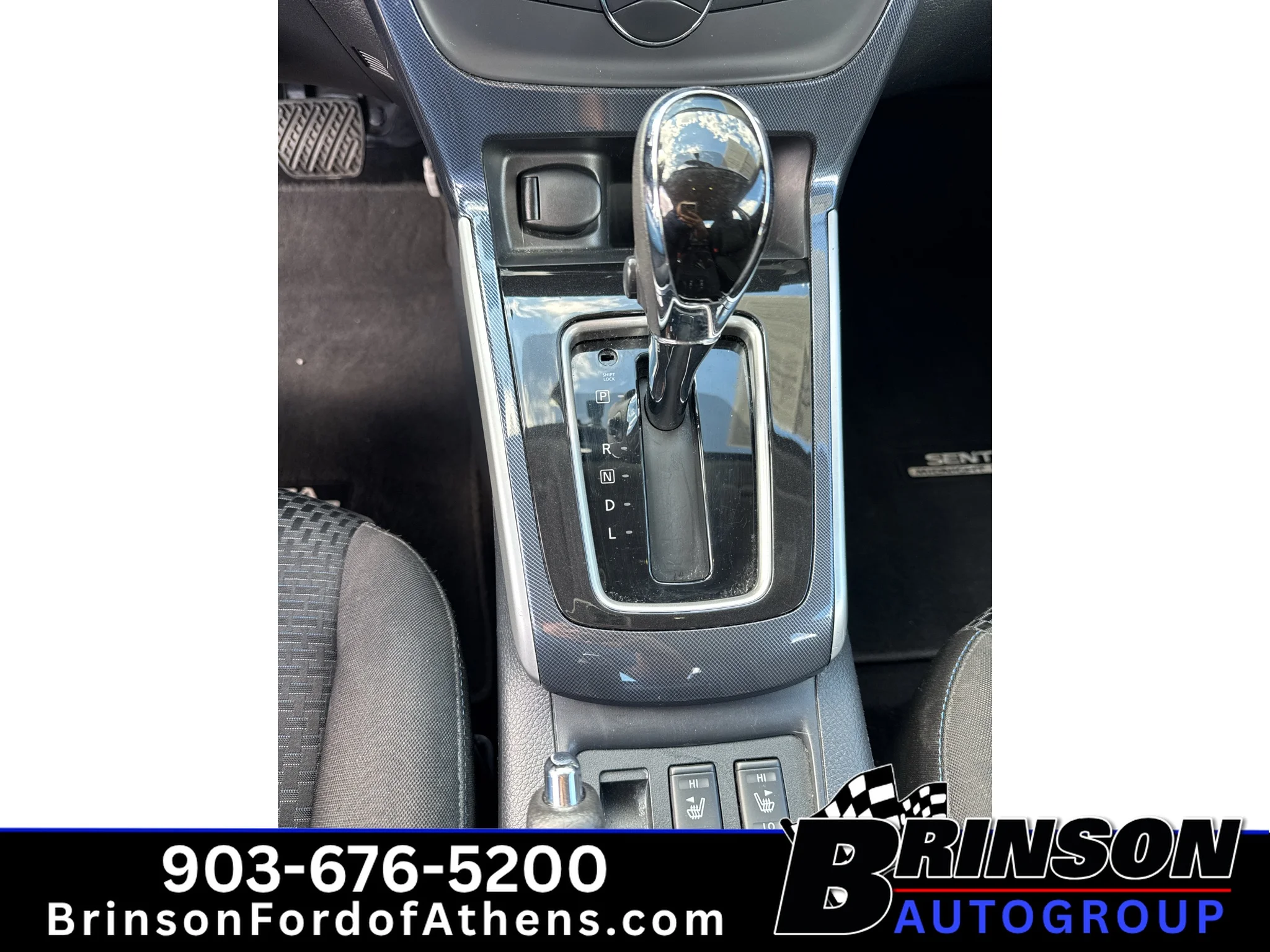 Certified Used 2018 Aspen White Nissan SR image 24