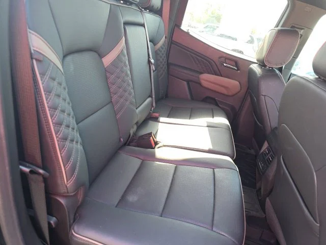 Used 2025 Black GMC Denali image 11