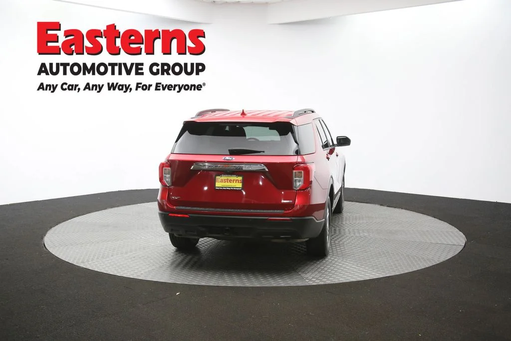 Used 2020 Red Ford XLT image 38