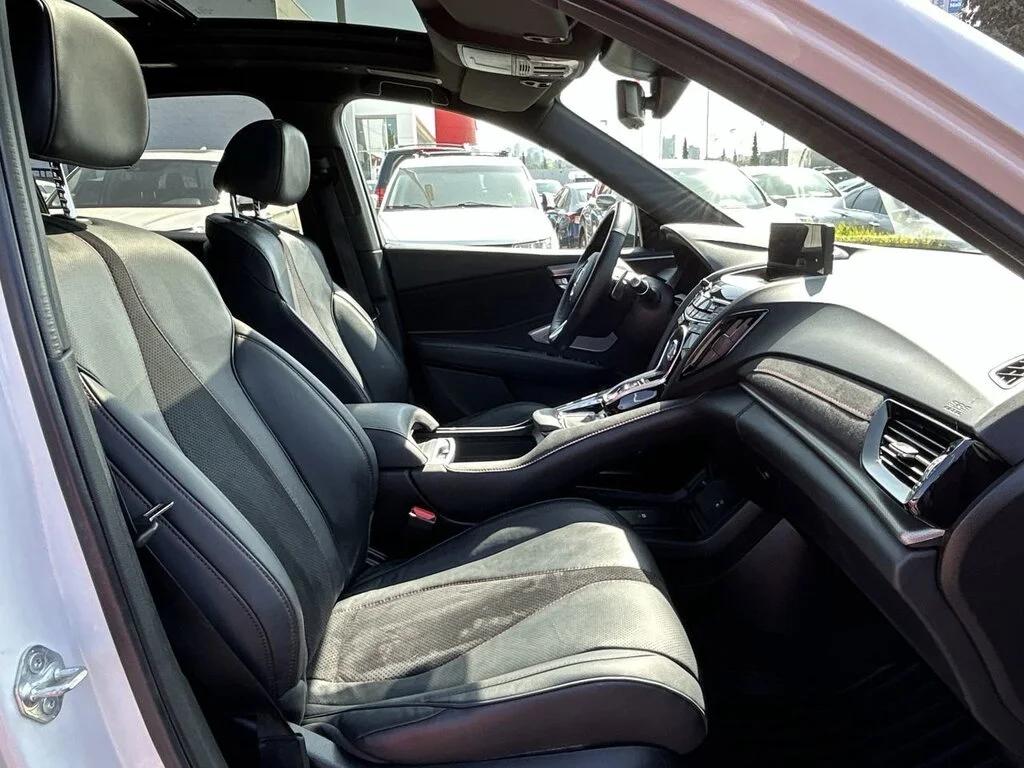Used 2023 Platinum White Pearl Acura SH-AWD Platinum Elite A-Spec at Certified Pre-Owne image 33