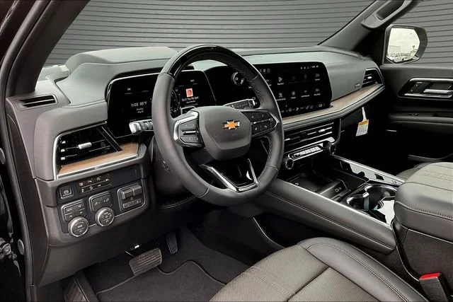 New 2026 Black Chevrolet High Country image 7