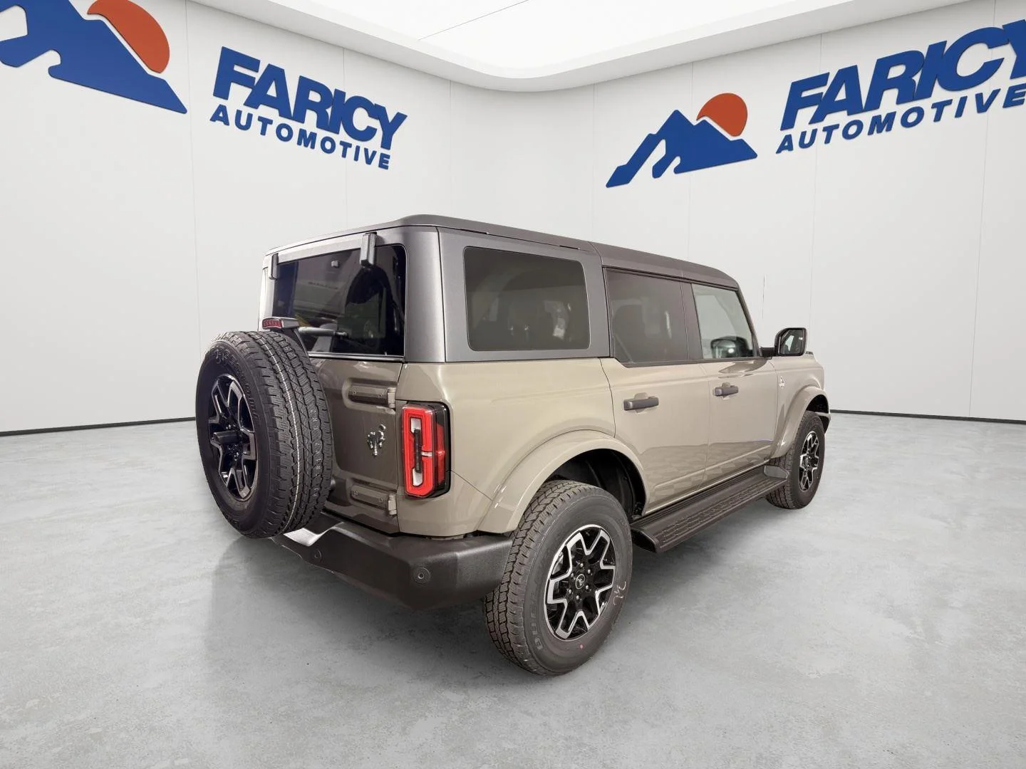 Used 2026 Marsh Gray Ford Outer Banks image 8