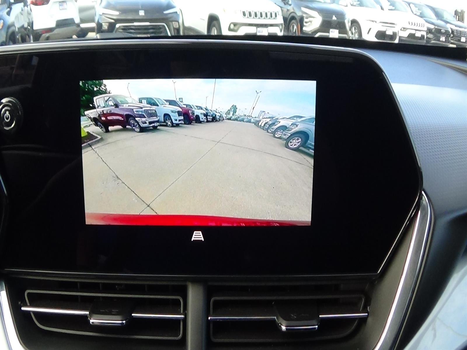 Used 2025 Crimson Metallic (gfm) Chevrolet LT image 28