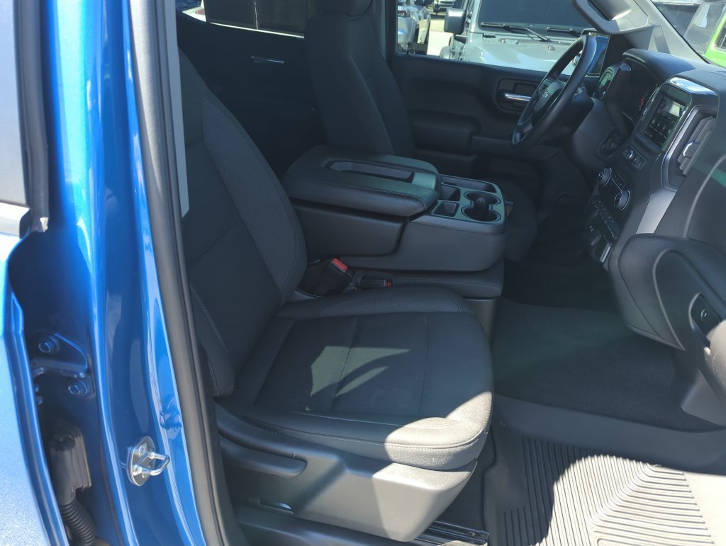 Used 2022 Blue Chevrolet Custom image 32