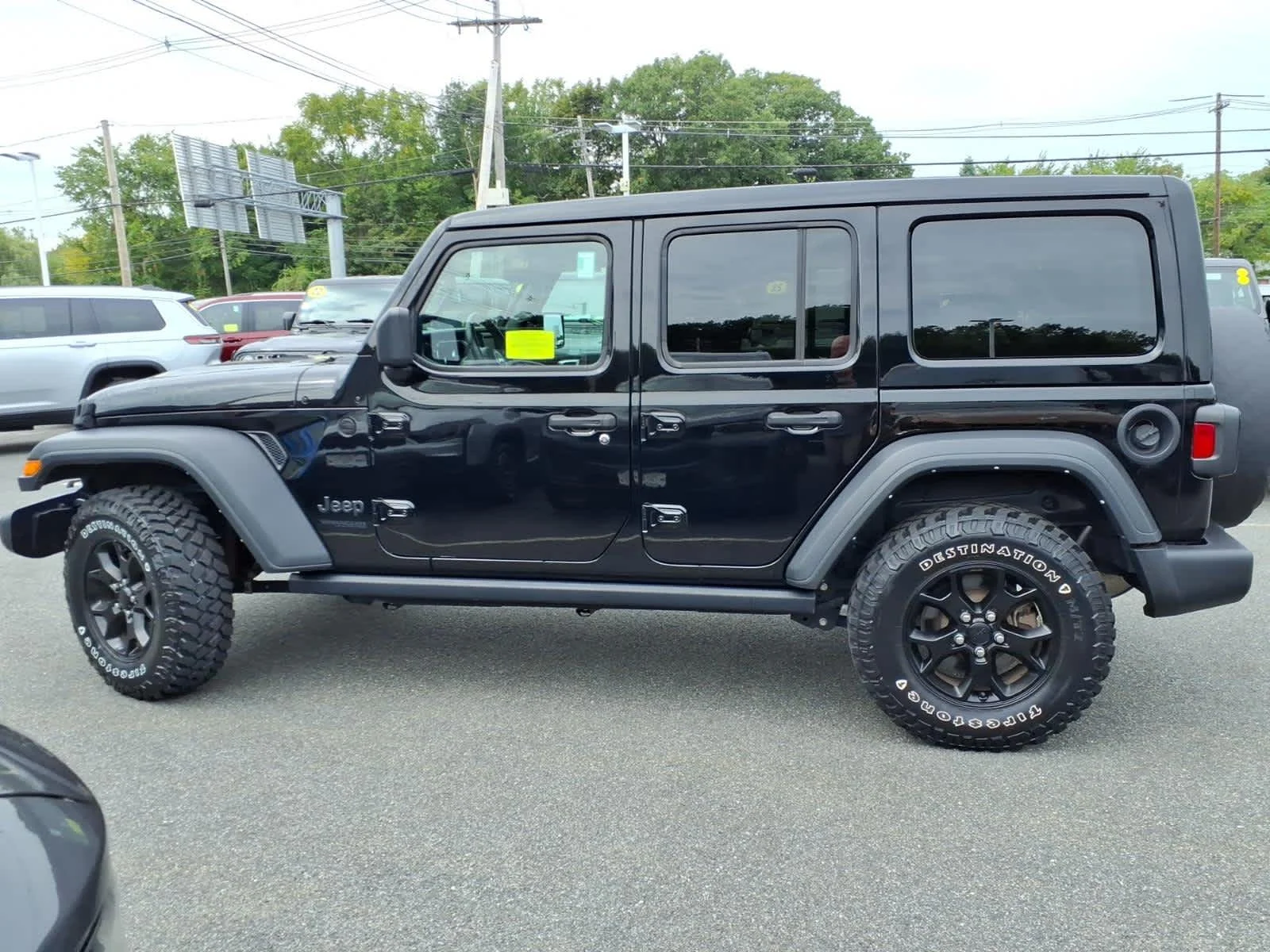 Certified Used 2022 Black Clearcoat Jeep Unlimited Willys image 12