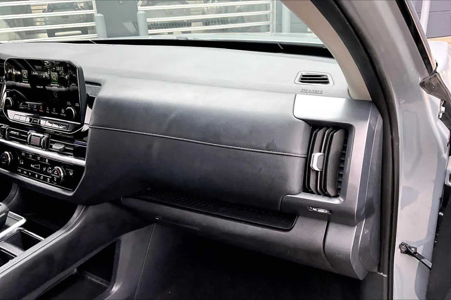 Used 2023 Solid Gray/Super Black Nissan SL image 17