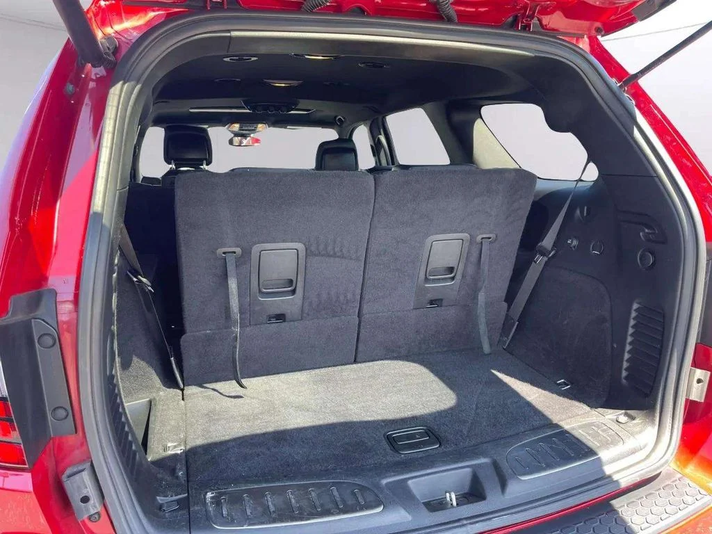 Used 2019 Redline 2 Coat Pearl Dodge R/T image 20