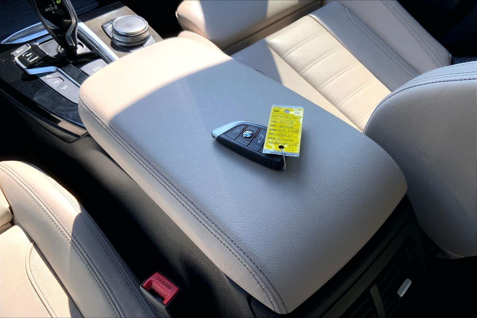 Used 2018 Alpine White BMW M40i image 14