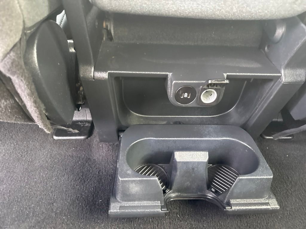 Used 2024 Oxford White Ford XLT image 31