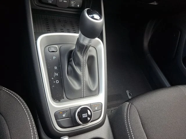 New 2026 Black Hyundai SEL image 17