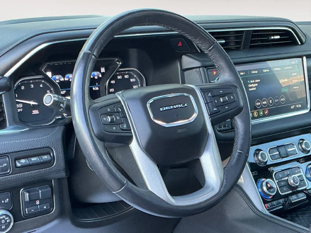 Used 2021 DARK SKY METALLIC GMC Denali image 19