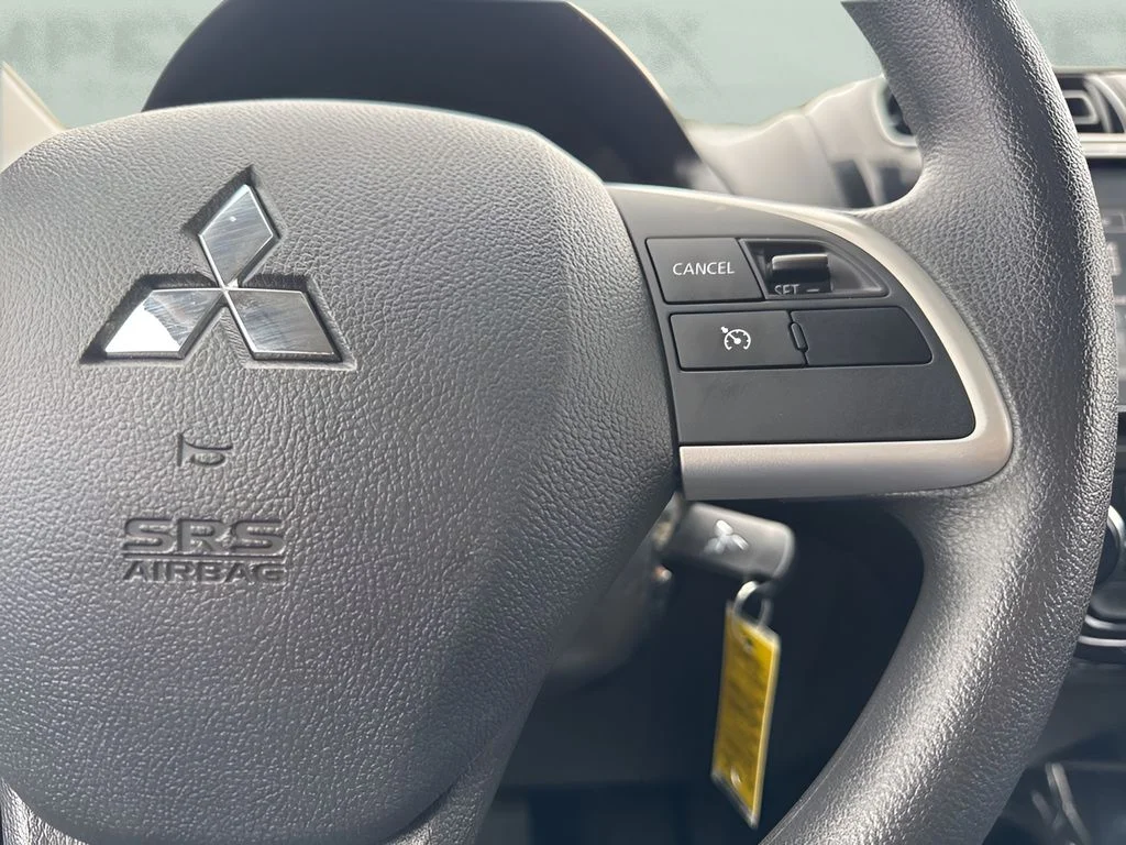 Used 2024 Silver Mitsubishi ES image 14