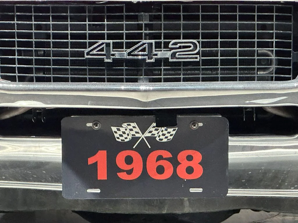 Used 1968 Red Oldsmobile  image 17
