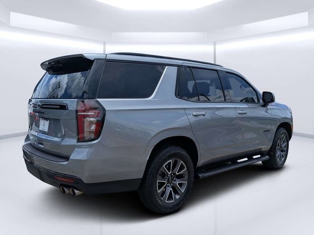 Used 2024 Gray Chevrolet Z71 image 3
