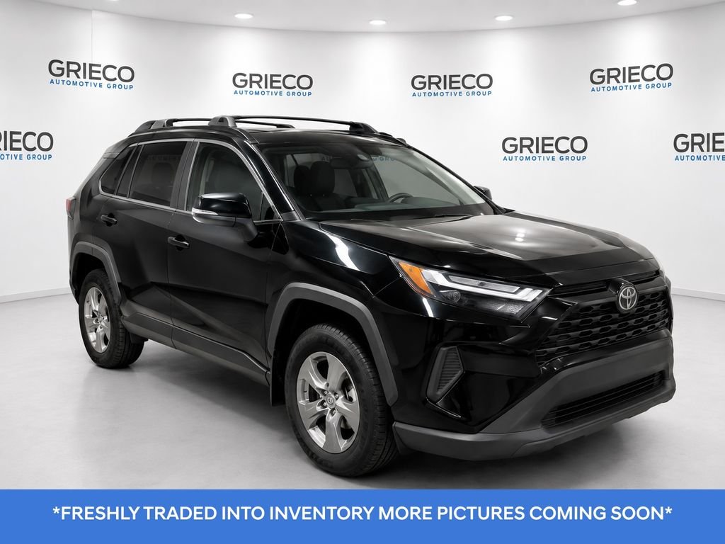 Used 2022 Black Toyota XLE image 1