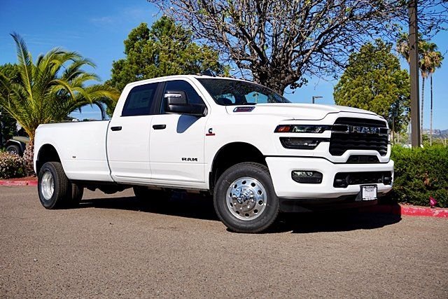 New 2026 Bright White Clear-Coat Exterior Paint RAM Big Horn image 2