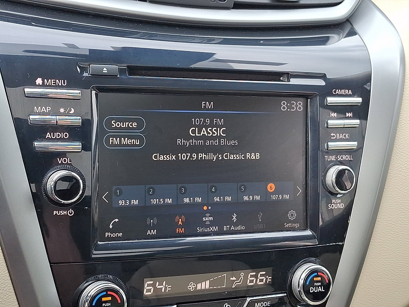 Used 2023 Scarlet Ember Tintcoat Nissan Platinum image 18