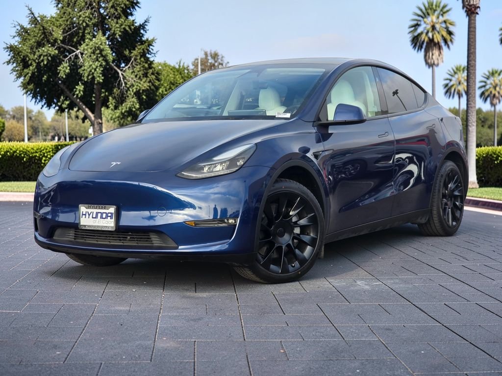 Used 2023 Tesla Model Y Long Range with VIN 7SAYGDEE5PF793725 for sale in El Cajon, CA
