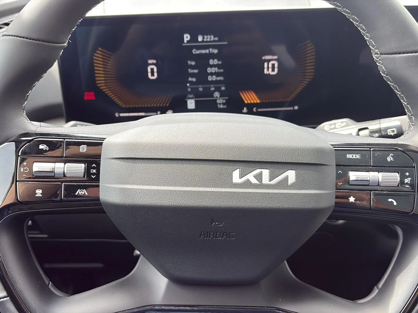 2026 Kia Sorento X-Line EX - Photo 16