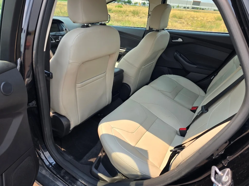 Used 2018 Shadow Black Ford Titanium image 14