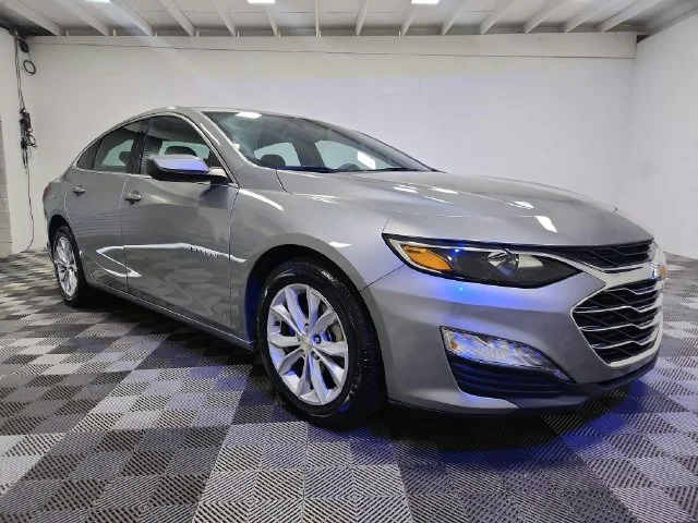 Used 2025 Gray Chevrolet LT image 2