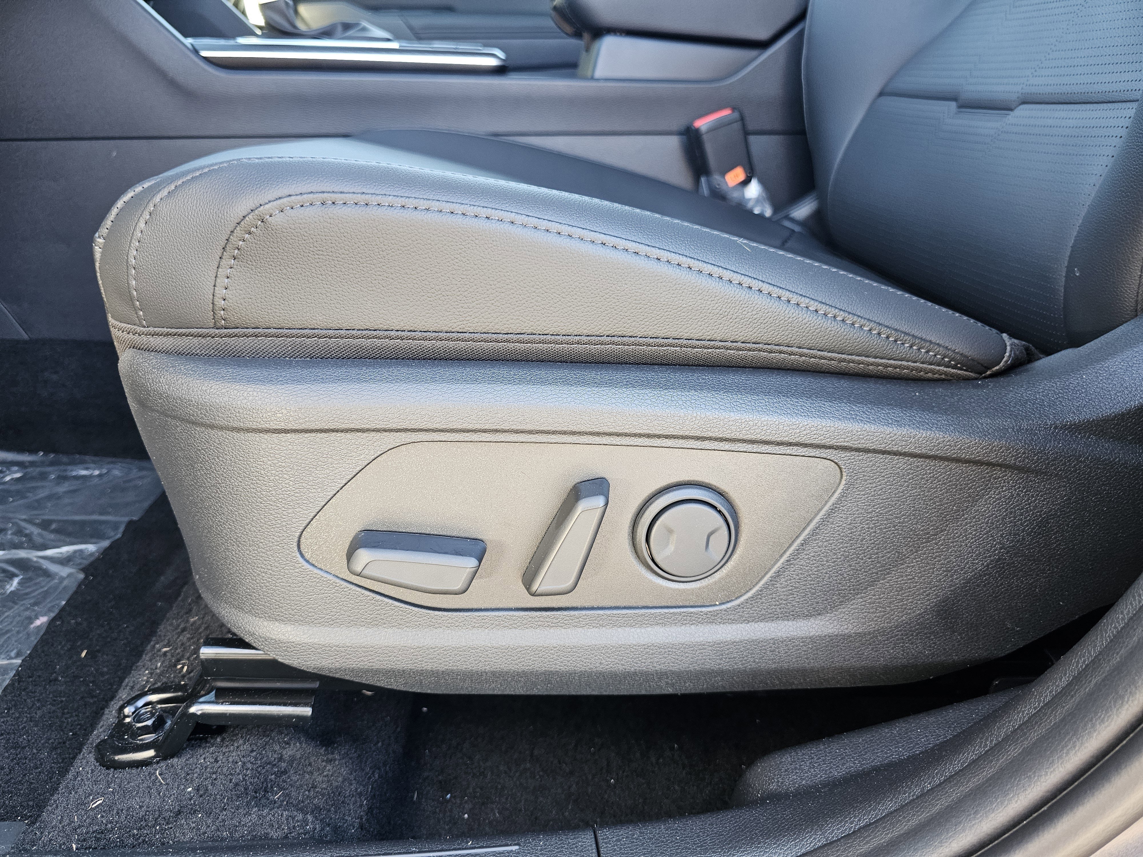 New 2026 Panthera Metal Matte Kia SX Prestige image 10
