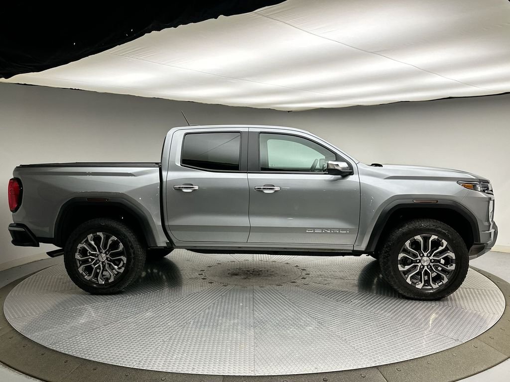 Used 2024 Sterling Metallic GMC Denali image 6