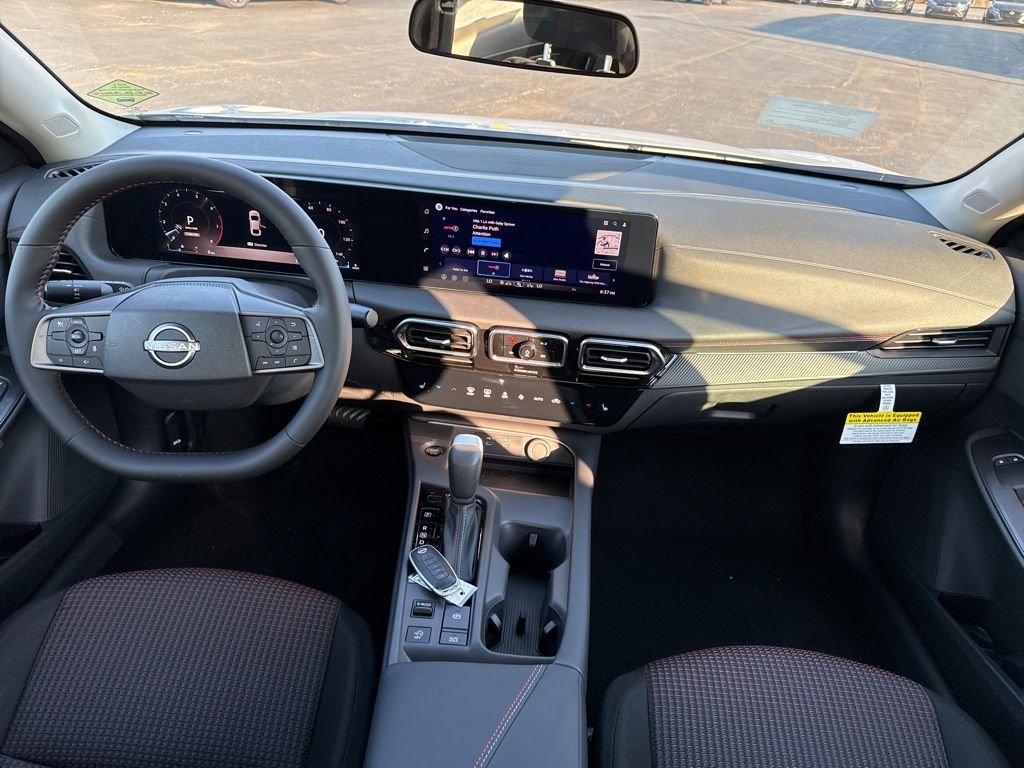 New 2026 Aspen White TriCoat / Super Black Two-tone Nissan SR image 16