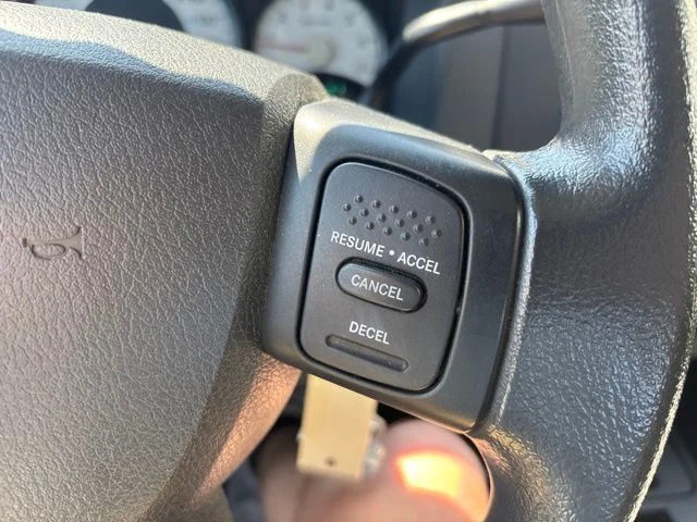 Used 2008 Red Dodge SXT image 19