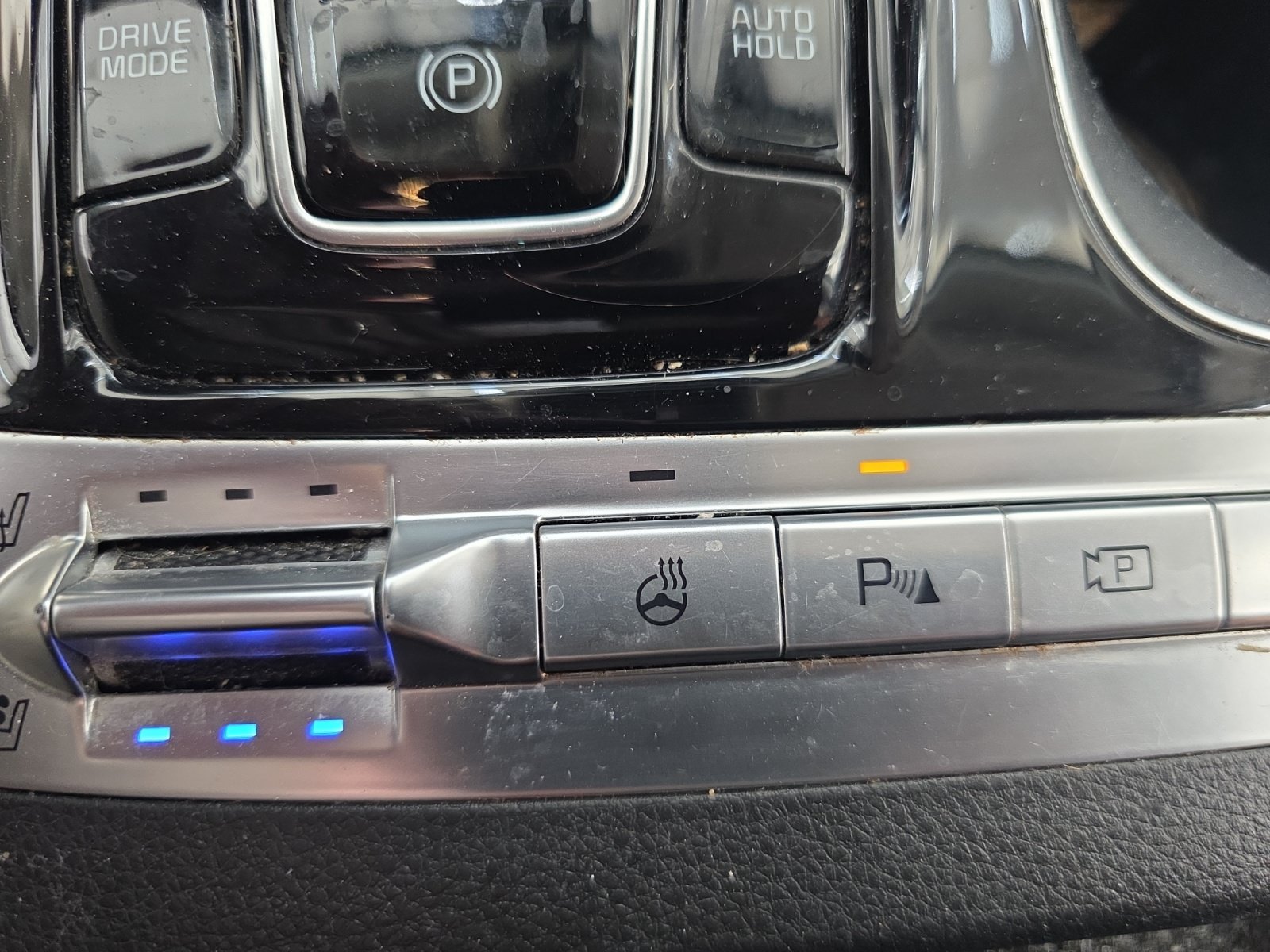 Certified Used 2024 Snow White Pearl Kia SX Prestige image 24