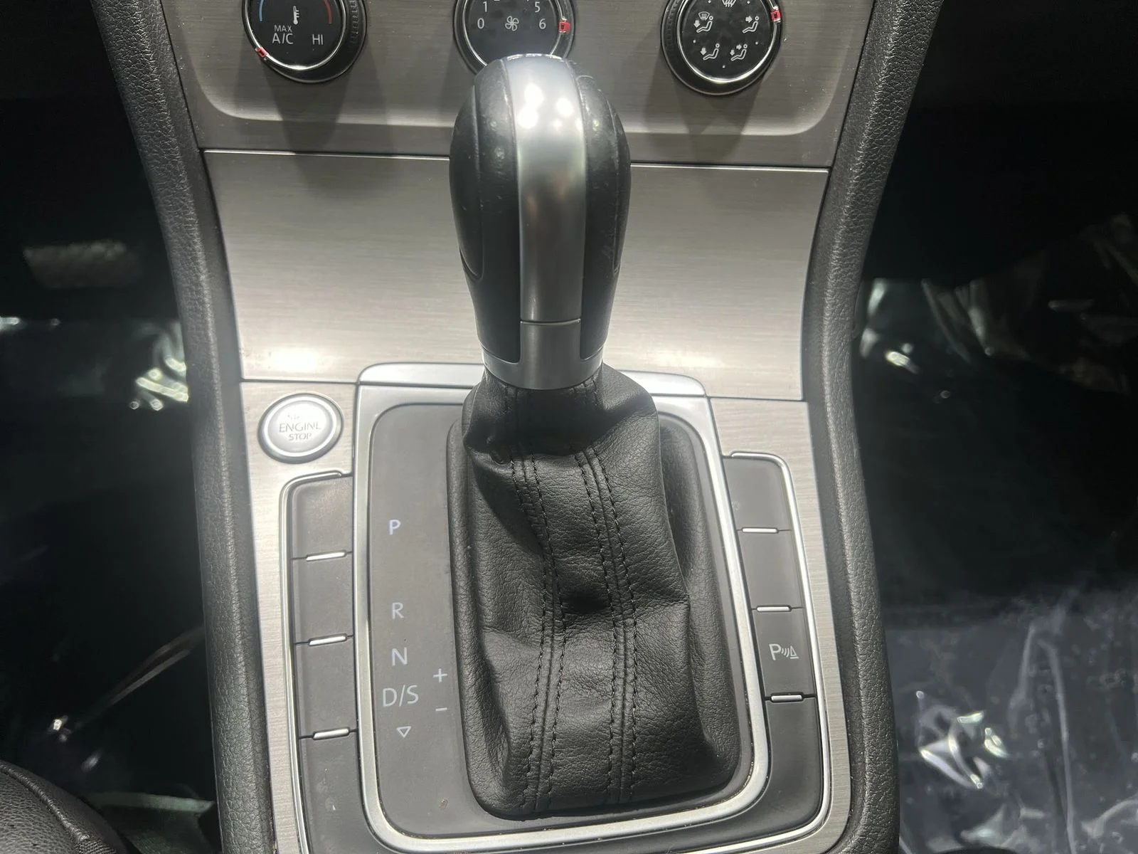 2015 Volkswagen Golf SportWagen TDI SE - Photo 19