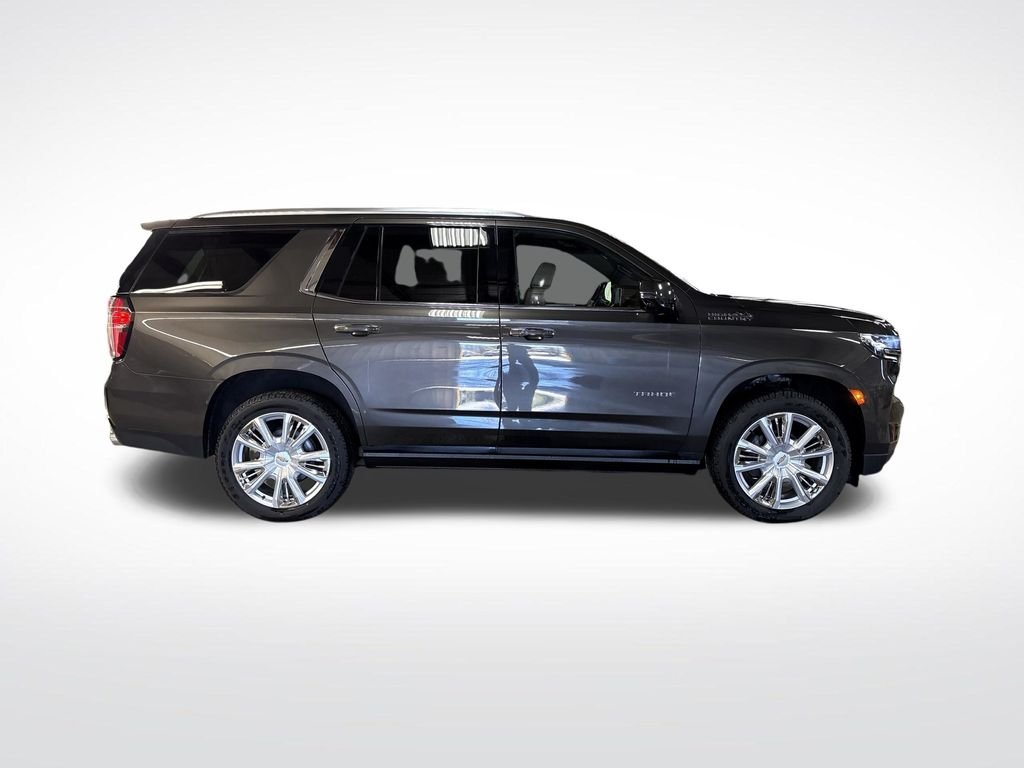 Used 2021 Gray Chevrolet High Country image 7