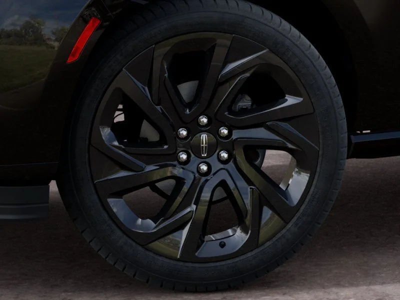 New 2027 Infinite Black Metallic Clearcoat Lincoln Reserve image 19