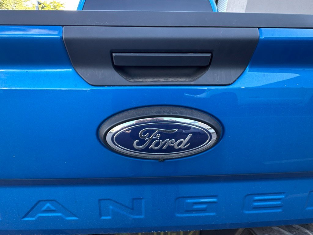 Used 2025 Blue Ford XL image 8