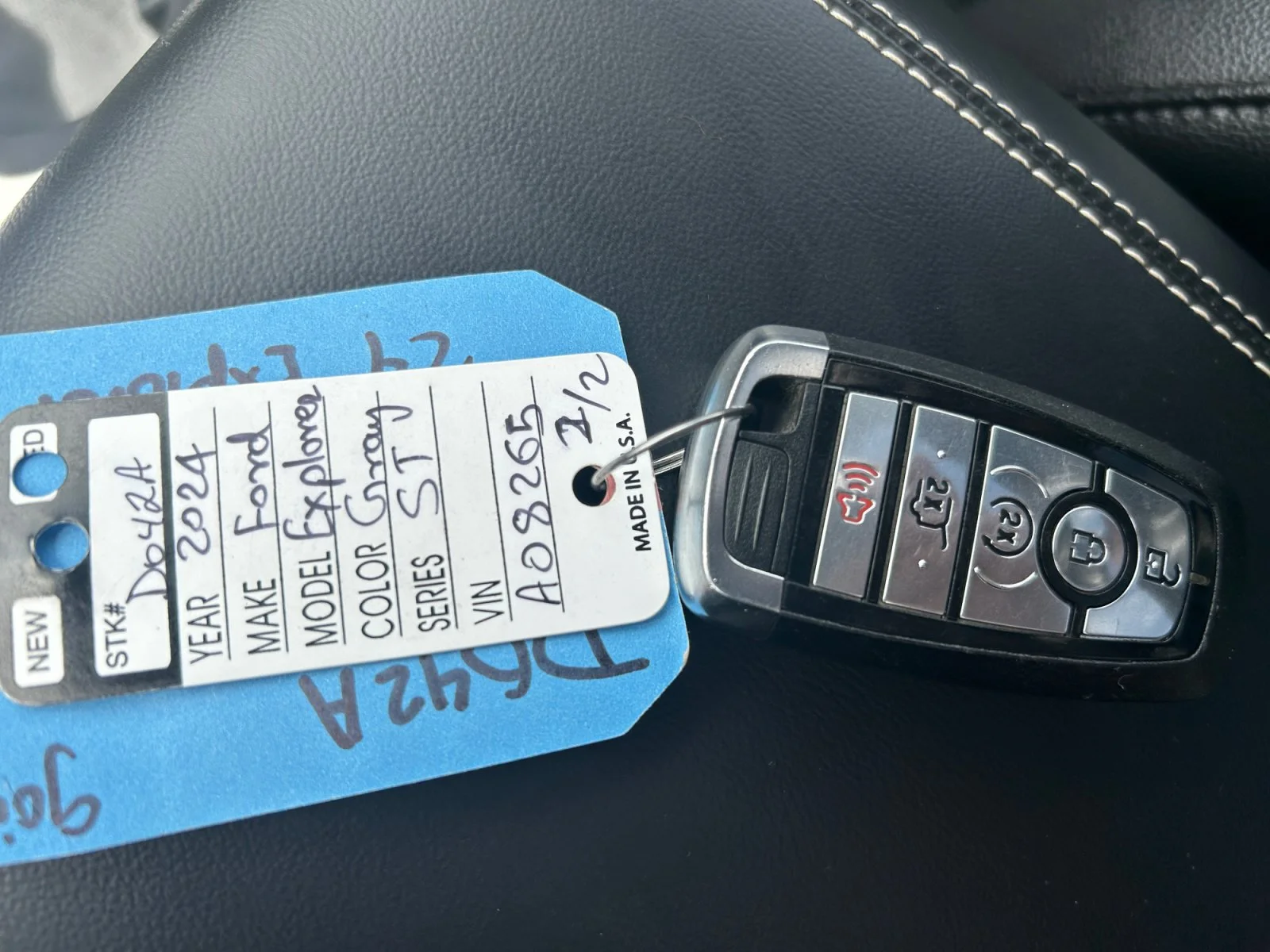 Used 2024  Ford ST 4WD image 27