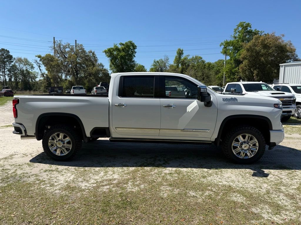2026 Chevrolet Silverado 2500 HD High Country - Photo 2