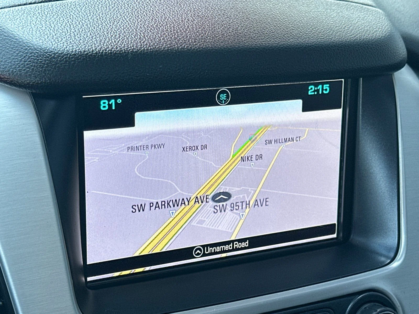 Used 2018 Summit White GMC SLT image 19