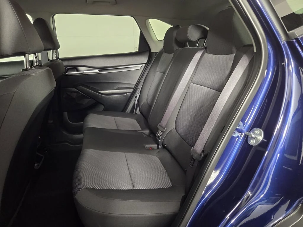 Used 2025 Dark Ocean Blue Kia LX image 25