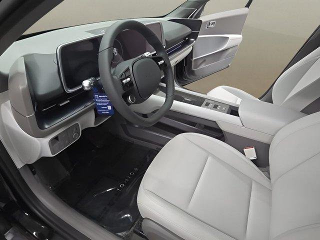 New 2025 Black Hyundai SEL image 12