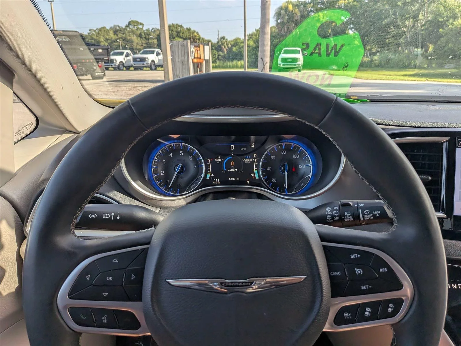 Used 2023 Gray Chrysler Touring L image 29