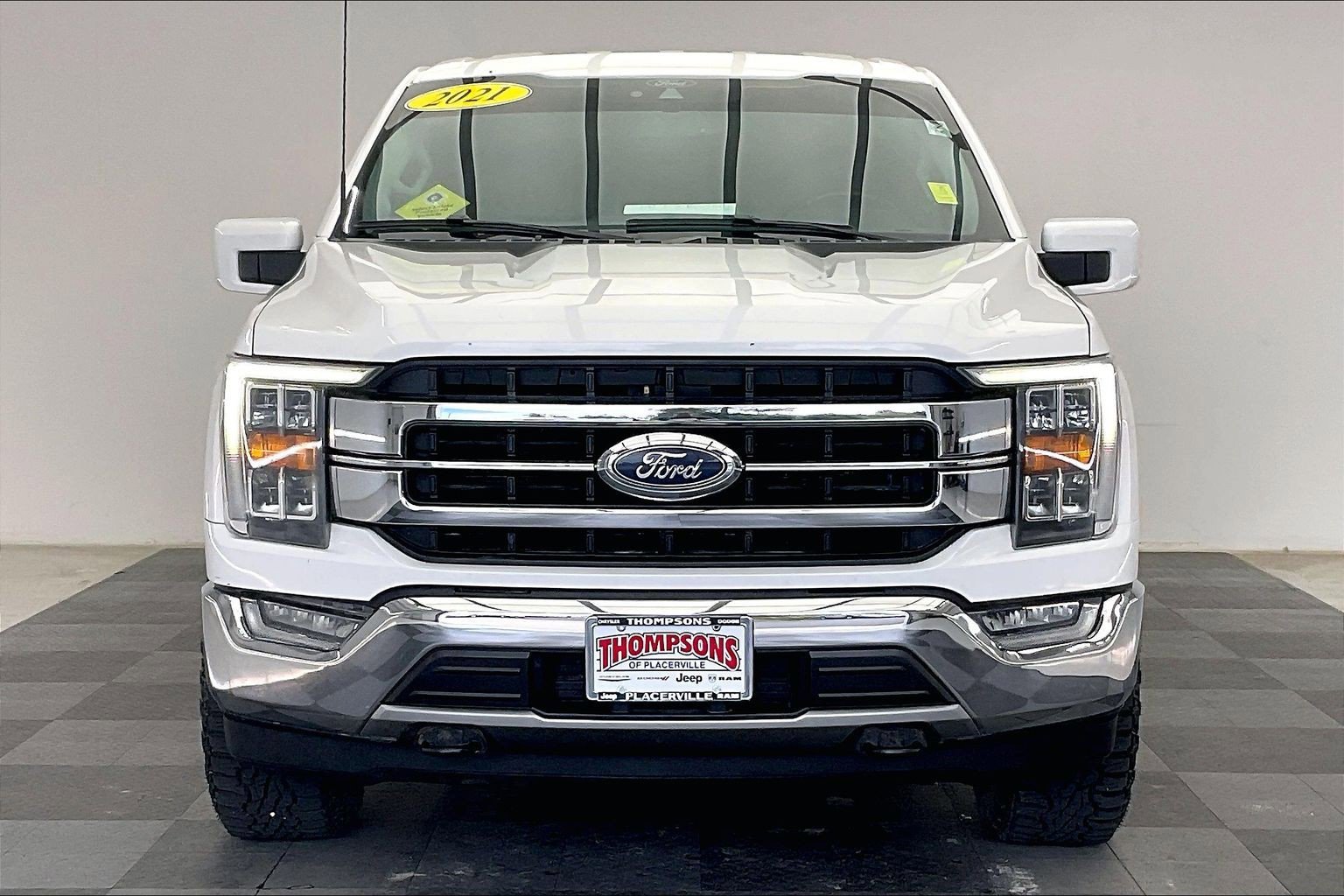 Used 2021 Oxford White Ford Lariat image 2