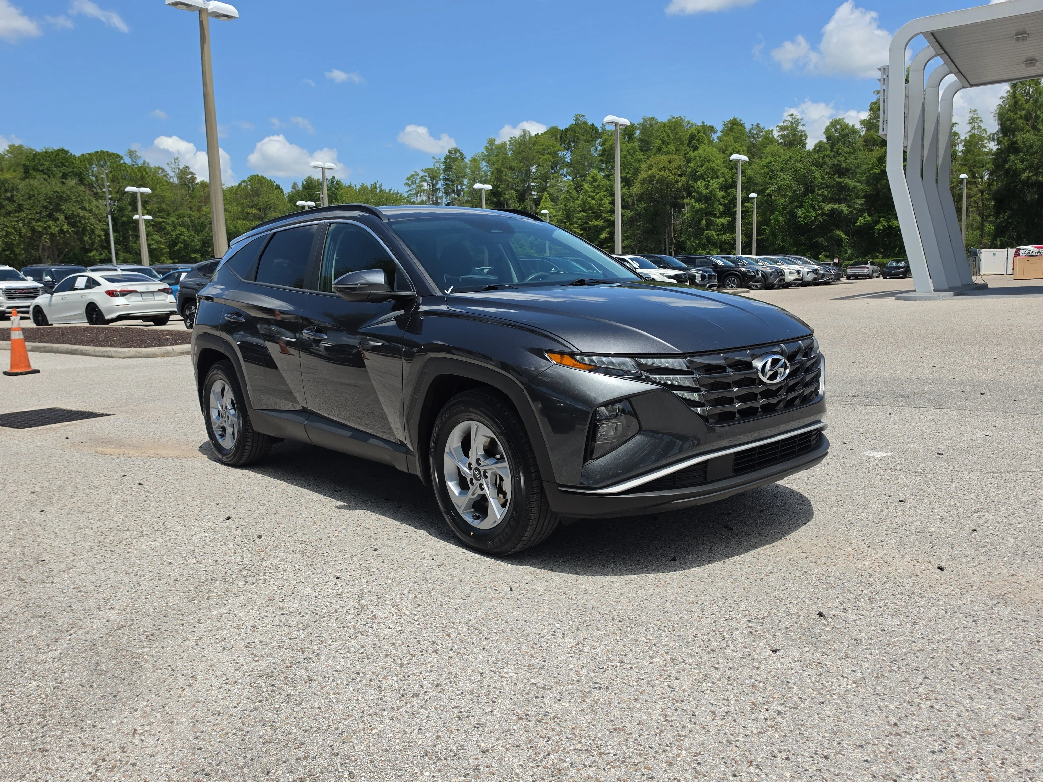 Used 2023 Portofino Gray Hyundai SEL image 2