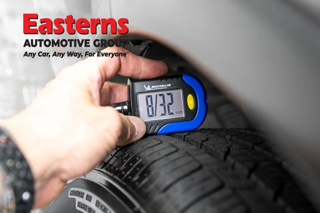Used 2019 Gray Buick Preferred image 28
