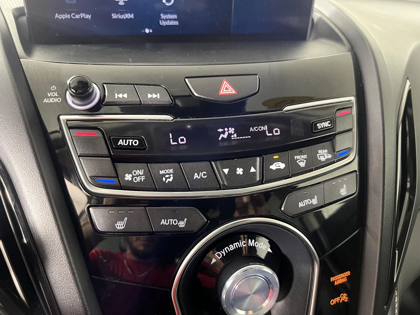 Used 2020 Platinum White Pearl Acura SH-AWD w/Tech image 21