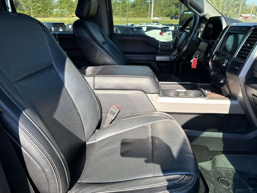 Used 2017 Gray Ford Lariat image 13