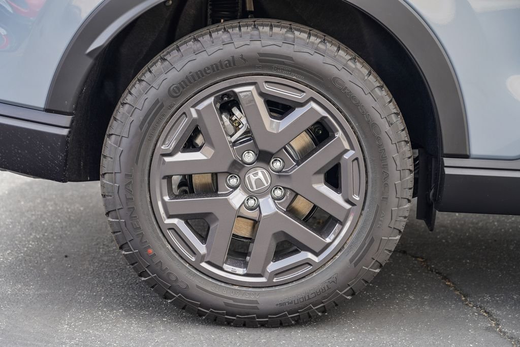 New 2026 Urban Gray Pearl Honda TrailSport image 12